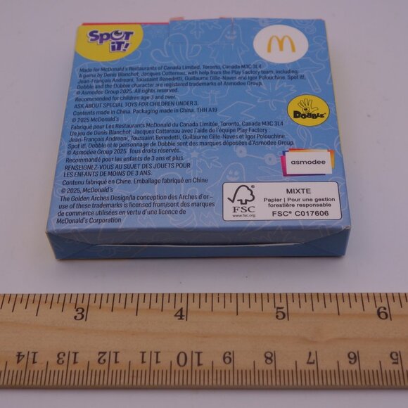 McDonald's 2025 Spot It! Plage Game with Box - Picture 2 of 16